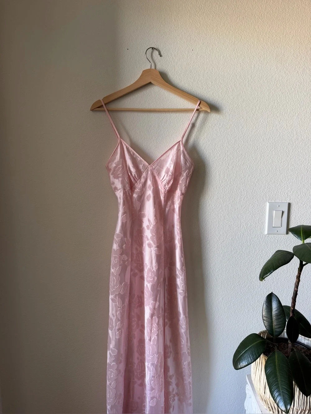 Victoria Secret vintage Sheer Floral Lace Slip Dress - Light Pink